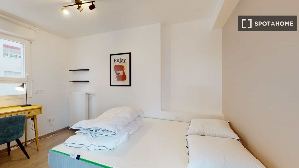 Double room Paris, 10 beds — photo 16
