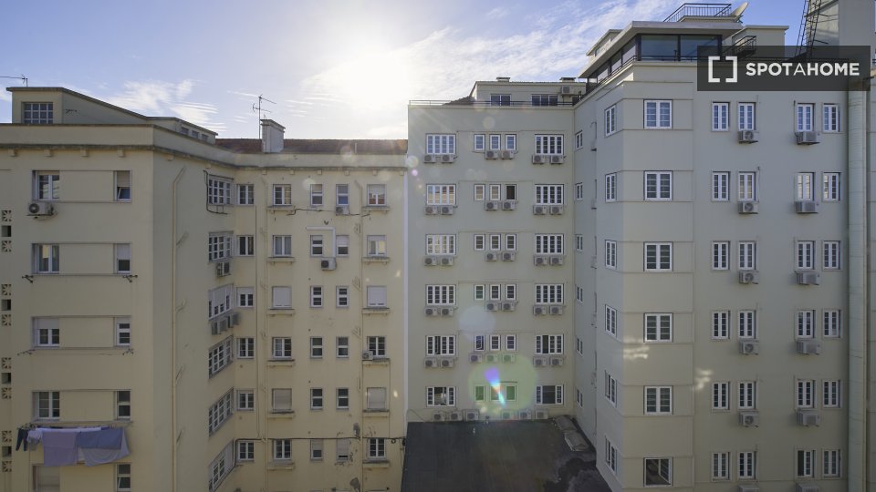 Apartment mono Lisbon — photo 3