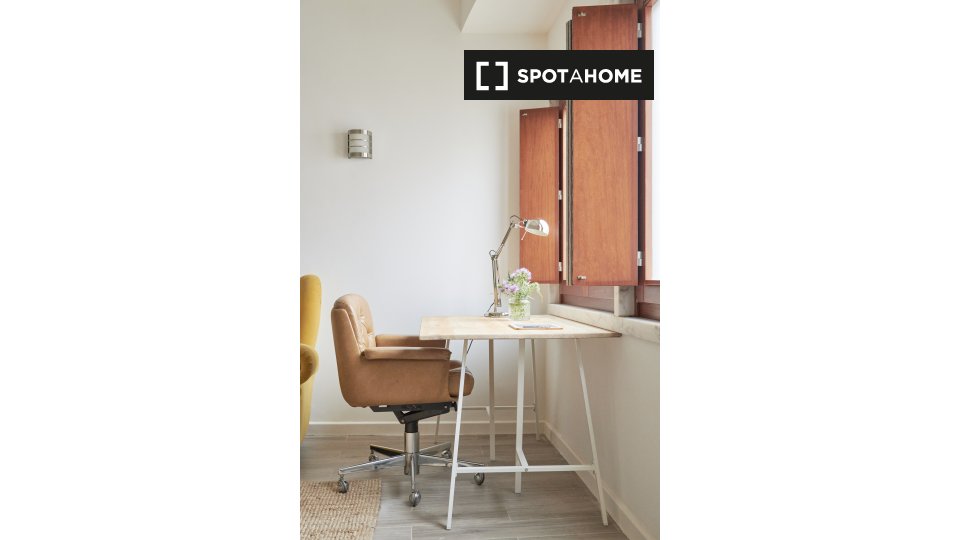 Apartment Lisbon, 1 bed, 80m² — photo 18