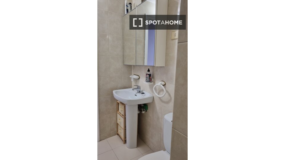Camera doppia Bilbao, 3 camere, 86m² — foto 8