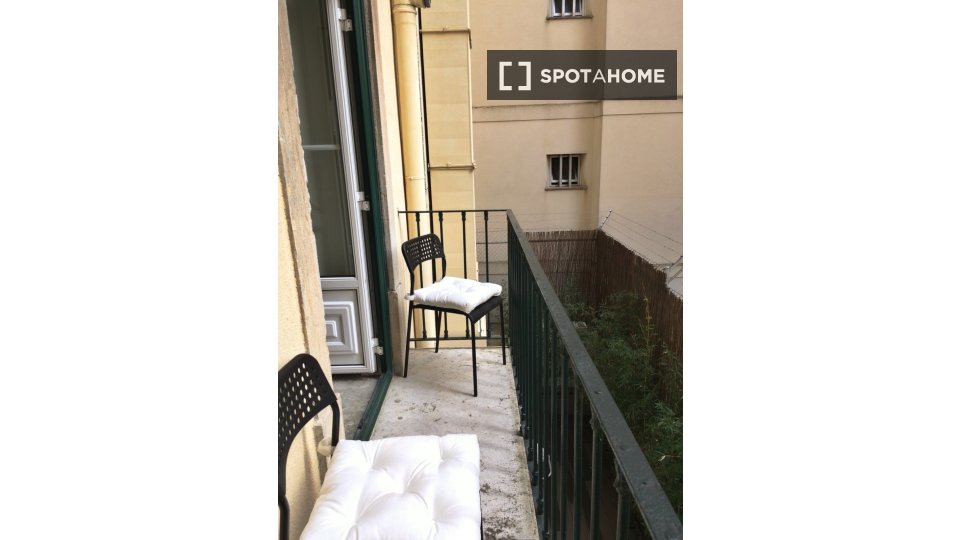 Apartment Lisbon, 1 bed — photo 8