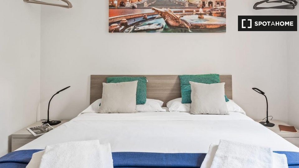 Apartment Rome, 2 beds — photo 19