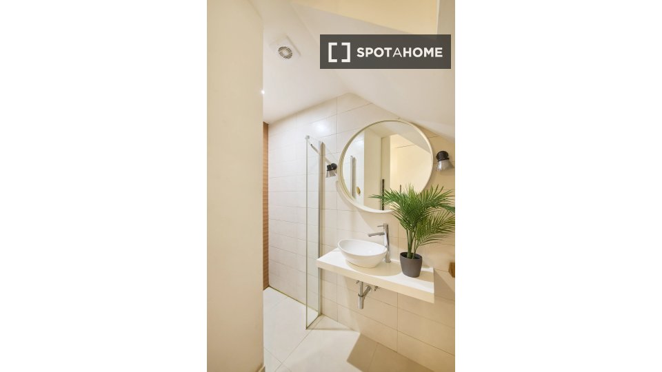 Apartment Lisbon, 1 bed — photo 1