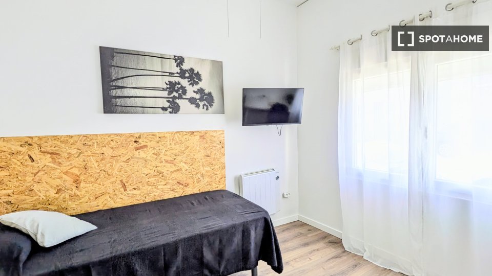 Habitación en piso compartido en alquiler en Moncada, Valencia.