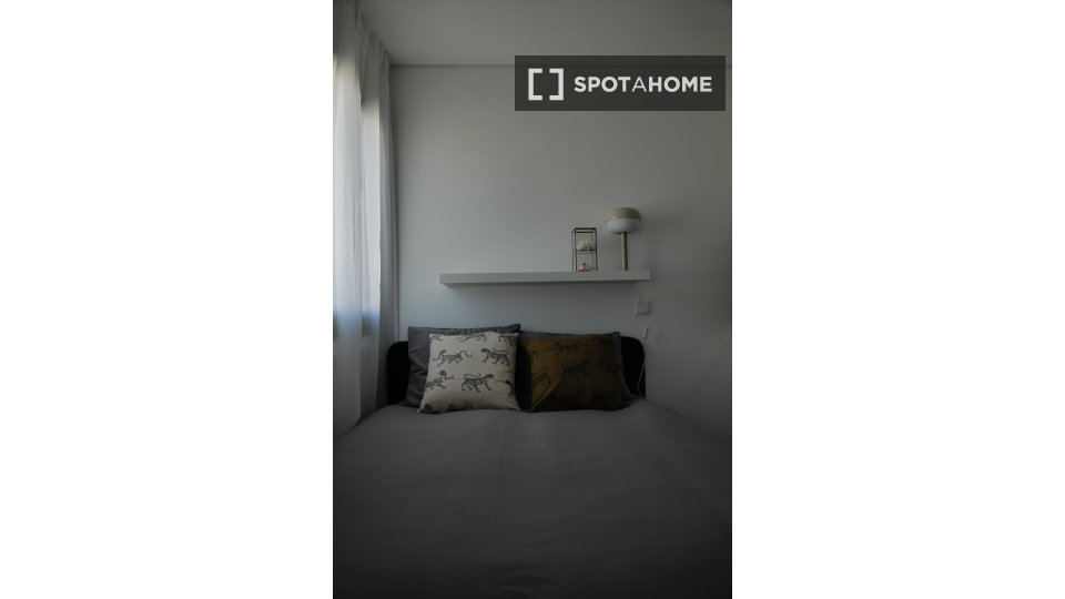 Apartment mono Porto, 15m² — photo 3