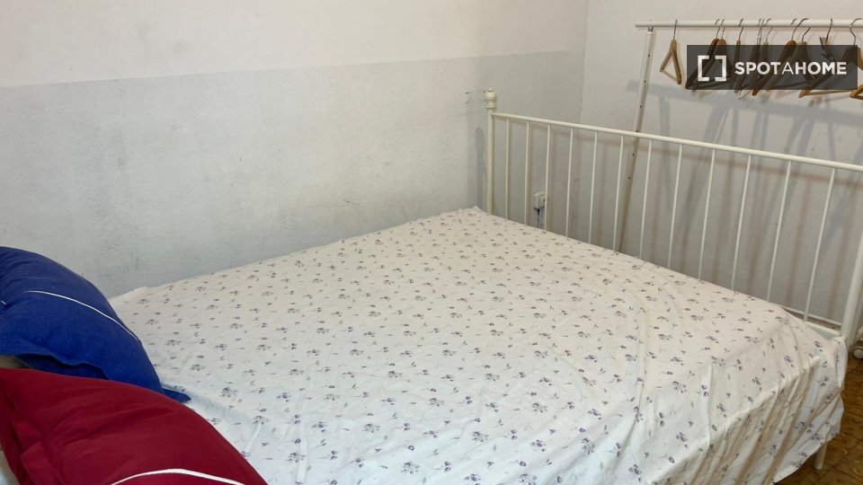 Double room Barcelona, 3 beds, 150m² — photo 40