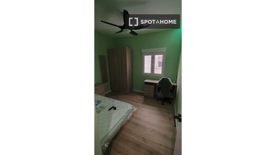 Double room Cartagena, 4 beds, 101m² — photo 2