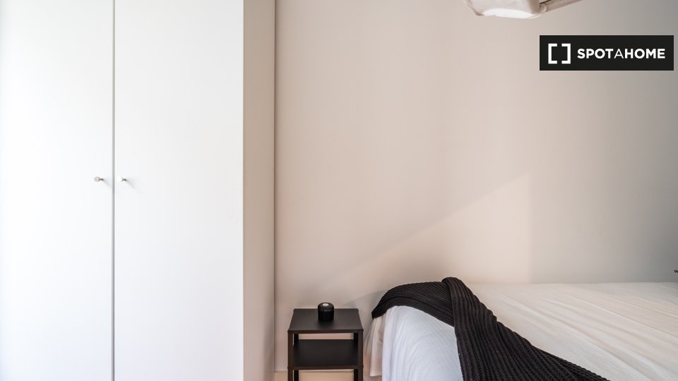 Apartment Lisbon, 2 beds — photo 19
