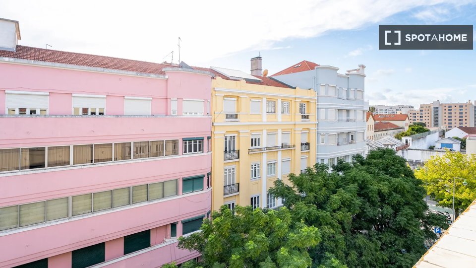 Double room Lisbon, 7 beds — photo 14