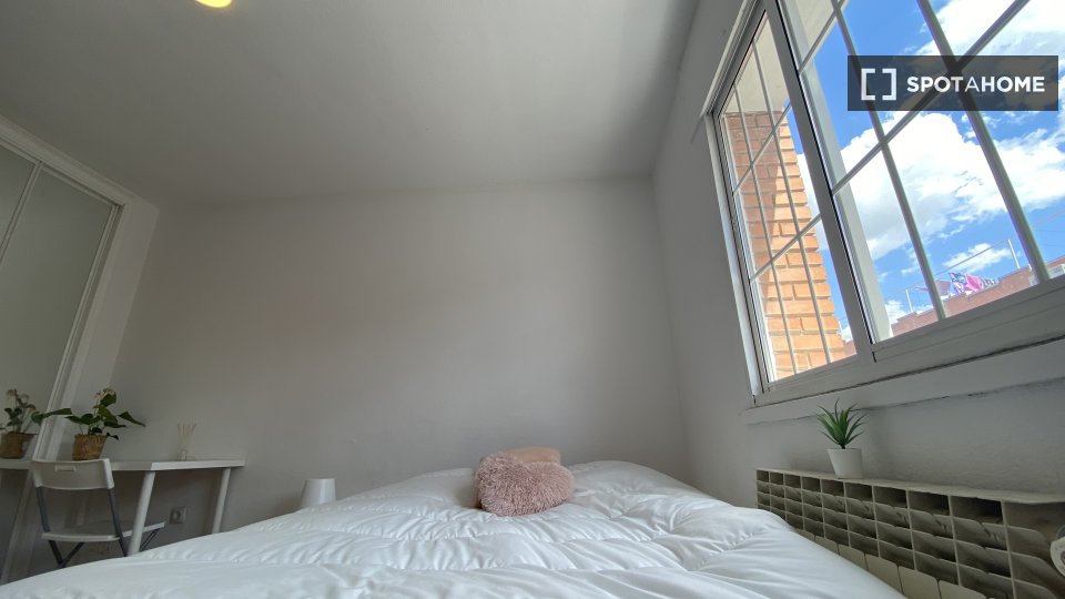 Double room Madrid, 4 beds, 70m² — photo 32