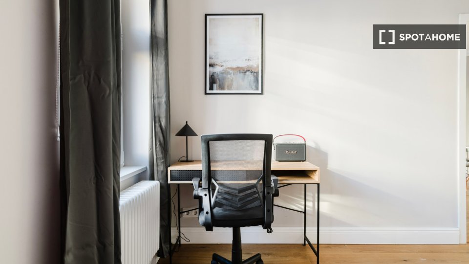 Apartment Berlin, 1 bed, 67m² — photo 6