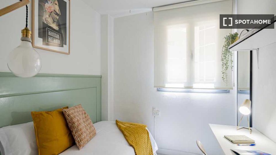 Habitación doble Madrid, 67 habitaciones — foto 89