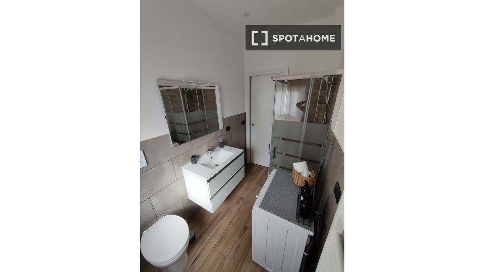 Apartment Bologna, 1 bed, 70m² — photo 9