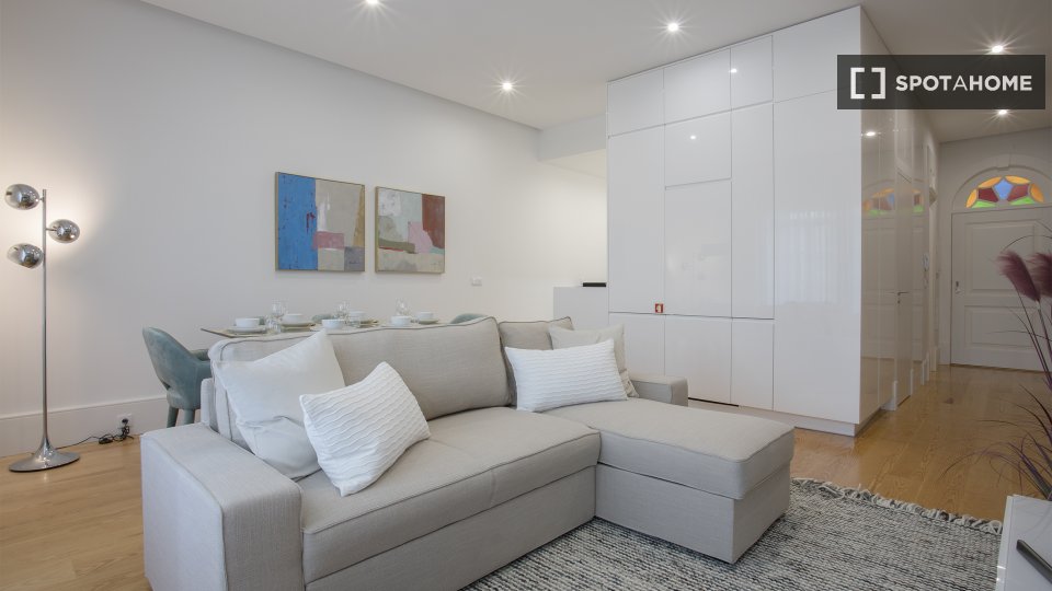 Apartment Porto, 2 beds, 110m² — photo 16