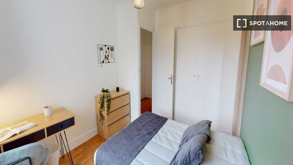 Double room Paris, 6 beds, 90m² — photo 6