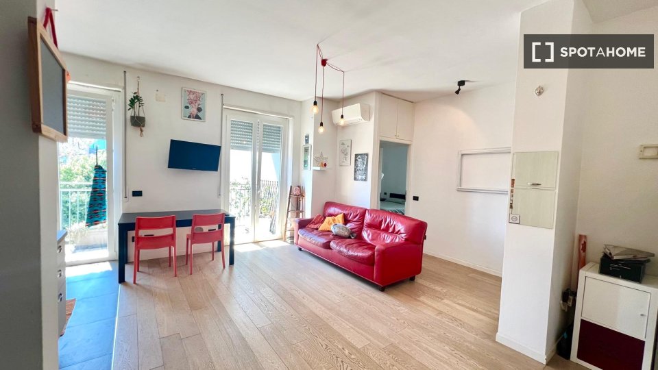 Apartment Milan, 2 beds, 50m² — photo 15