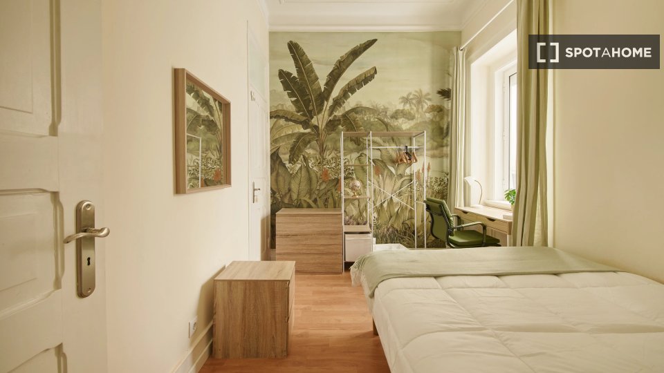 Double room Lisbon, 6 beds — photo 8