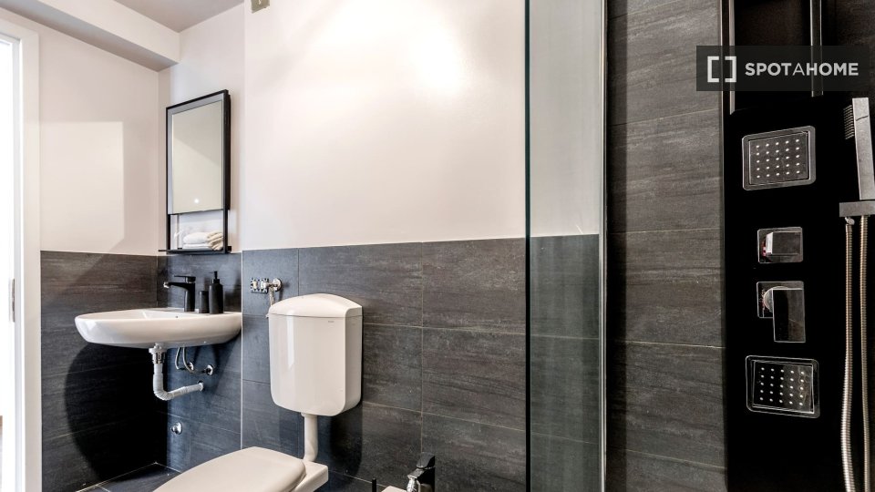 Apartment Milan, 1 bed, 50m² — photo 13