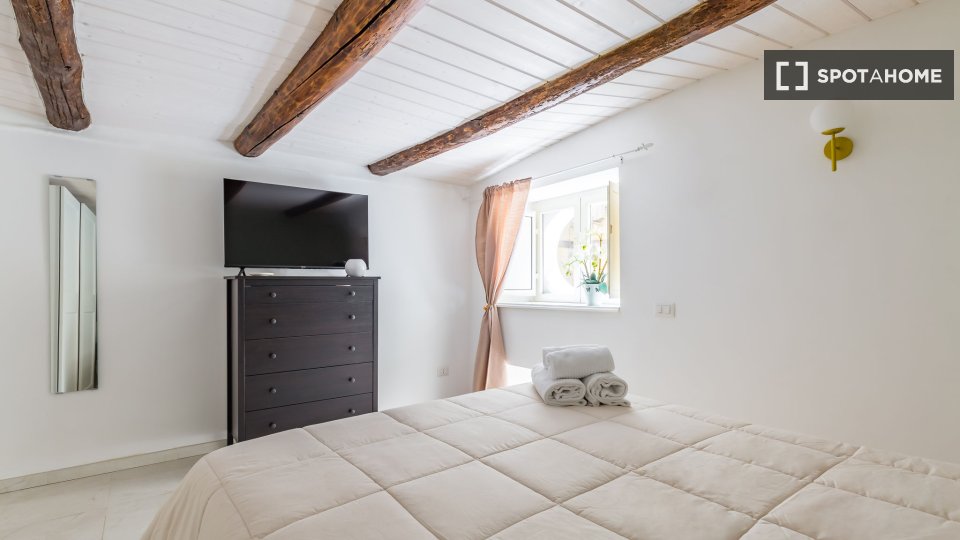 Apartment Naples, 1 bed, 41m² — photo 14
