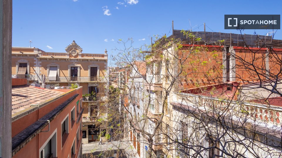 Double room Barcelona, 4 beds, 90m² — photo 7