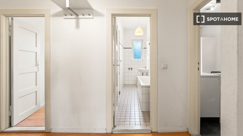 Apartment Berlin, 2 beds, 50m² — photo 19