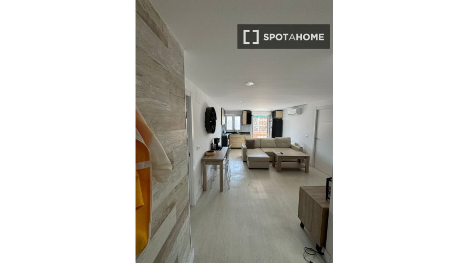 Apartment Madrid, 2 beds — photo 19
