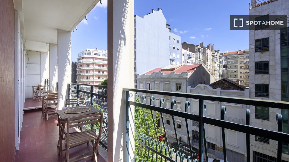 Double room Lisbon, 7 beds — photo 15