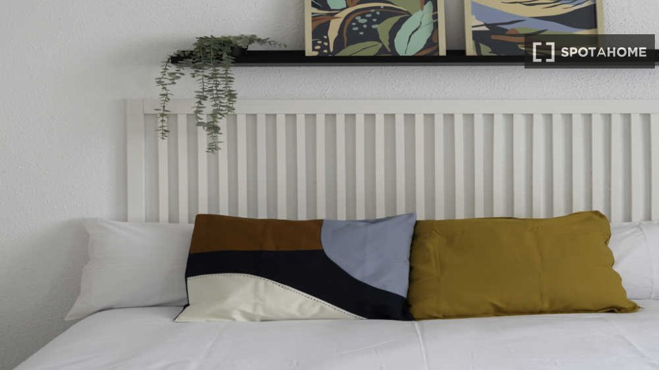 Double room Madrid, 4 beds — photo 34