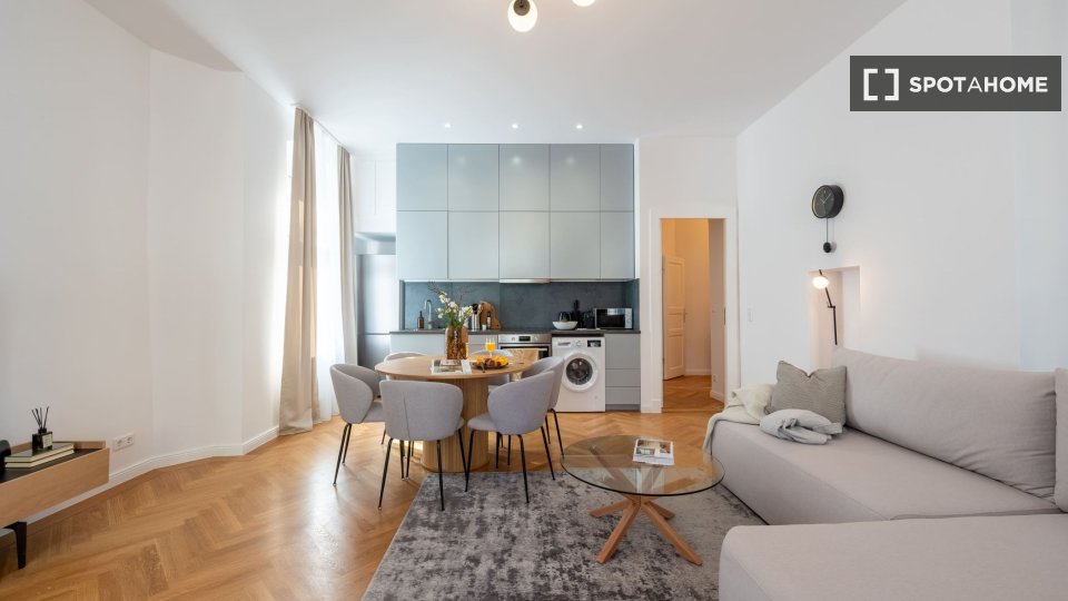 Apartment Berlin, 2 beds, 92m² — photo 14