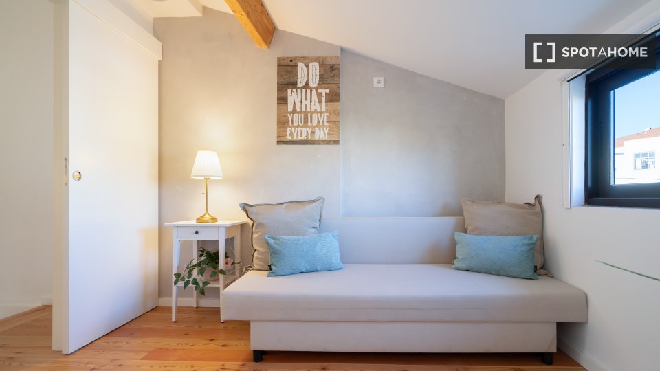 Apartment Porto, 3 beds, 50m² — photo 15