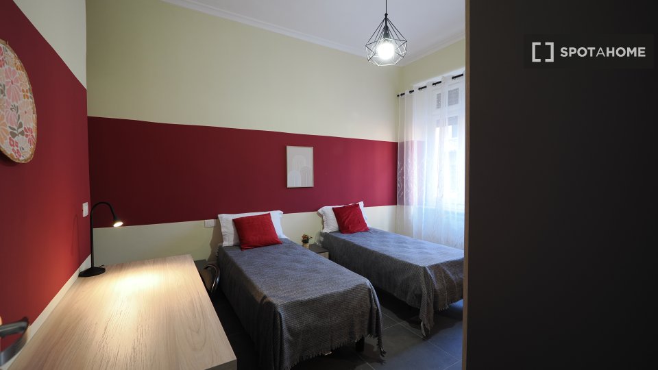 Double room Turin, 2 beds — photo 6