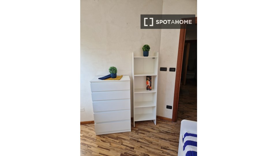 Double room Turin, 5 beds, 136m² — photo 4
