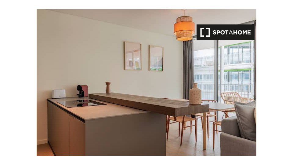 Apartment Lisbon, 1 bed — photo 13