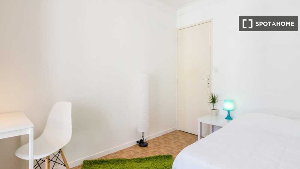 Double room Lyon, 5 beds, 100m² — photo 14