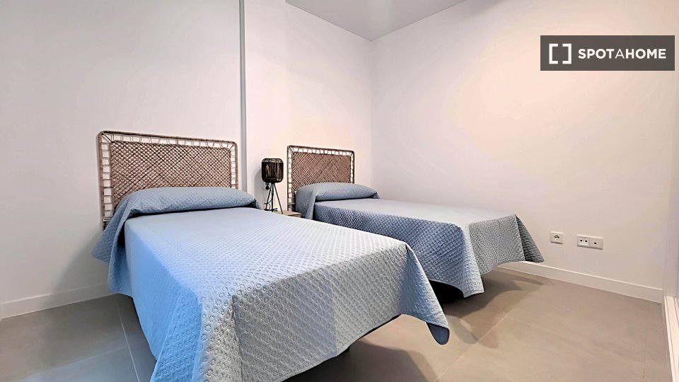 Apartment Malaga, 2 beds, 120m² — photo 4