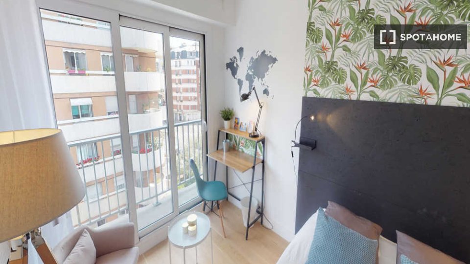 Double room Paris, 5 beds, 110m² — photo 33