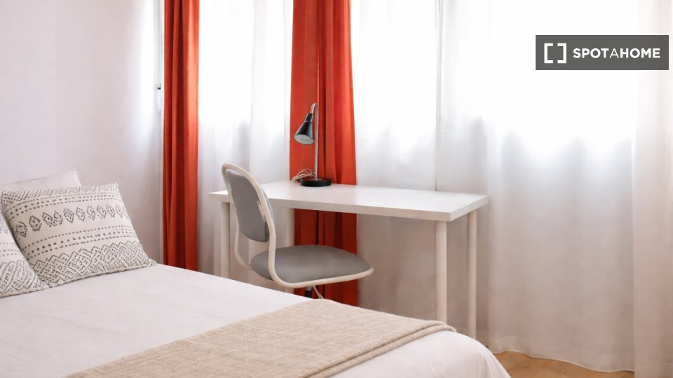 Habitación en piso compartido en Gaztambide, Madrid