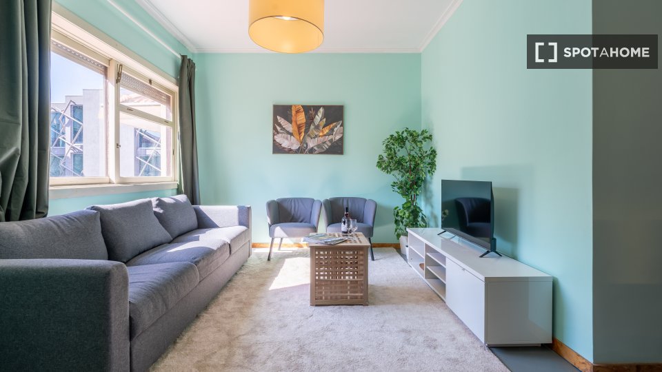 Apartment Porto, 3 beds, 35m² — photo 10