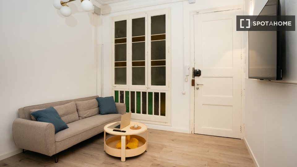 Double room Barcelona, 7 beds, 180m² — photo 23