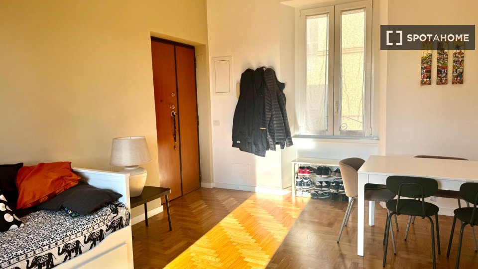 Apartment Rome, 1 bed — photo 31