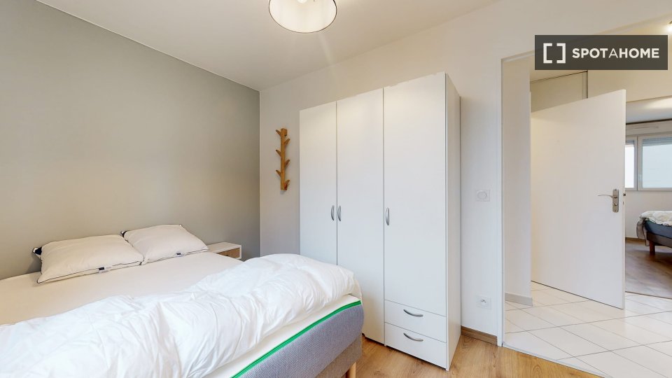 Double room Paris, 12 beds — photo 8