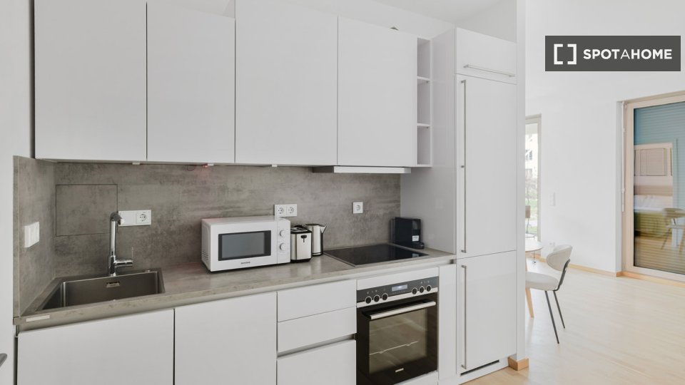 Apartment Berlin, 1 bed, 58m² — photo 11