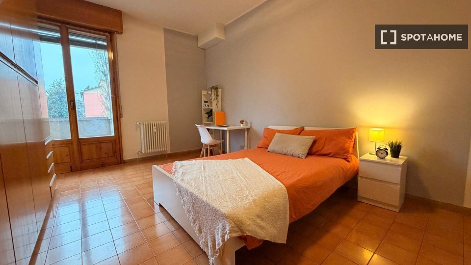 Double room Bologna, 4 beds — photo 20