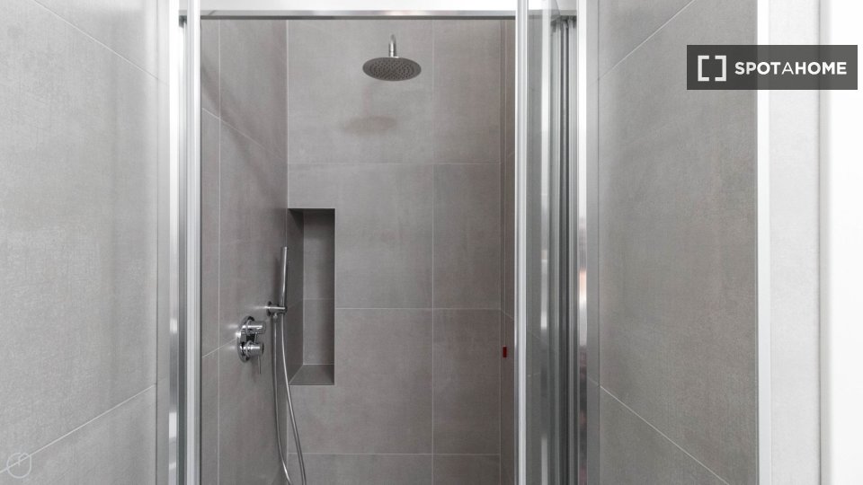 Apartment Milan, 1 bed, 57m² — photo 14