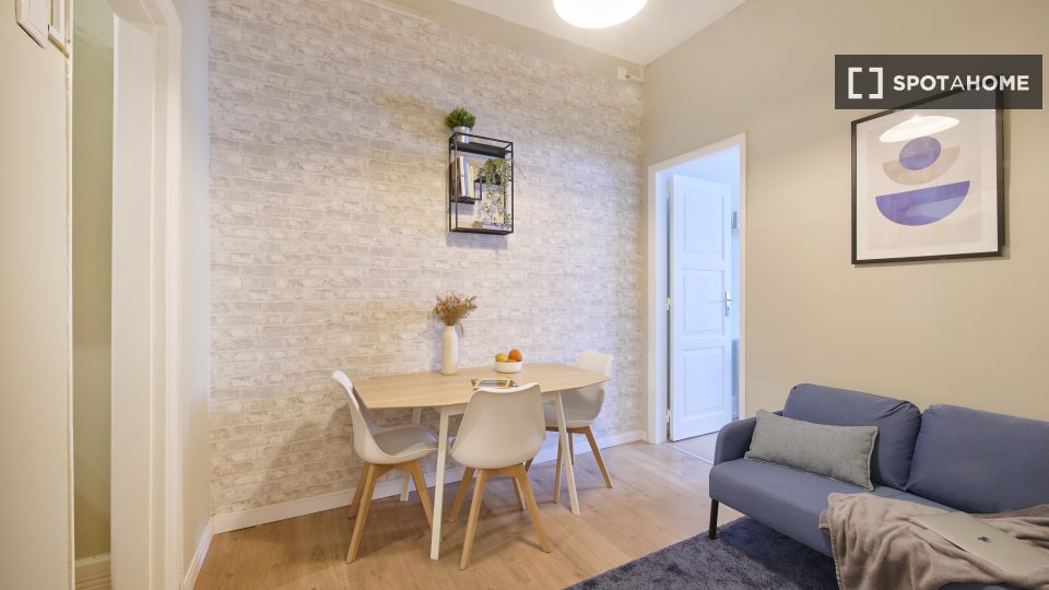 Apartment Lisbon, 1 bed — photo 13