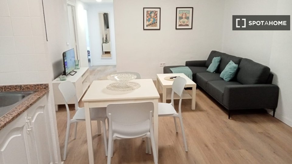 Appartamento con 3 camere da letto in affitto a La Malva-Rosa - in Valencia