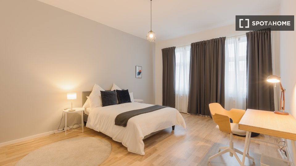 Double room Berlin, 9 beds, 50m² — photo 7