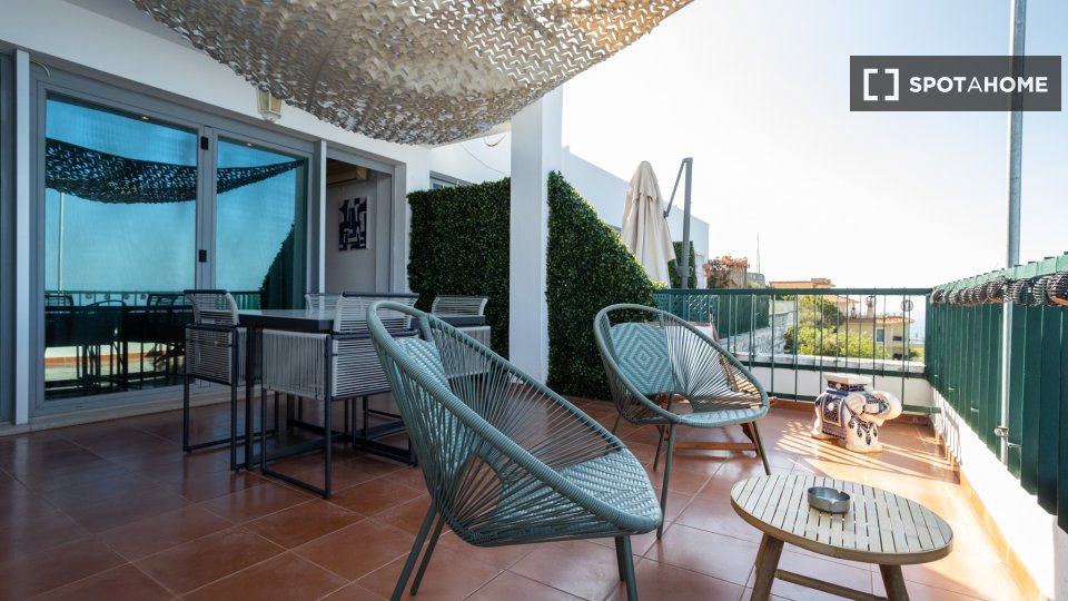 Apartment Lisbon, 1 bed, 70m² — photo 17