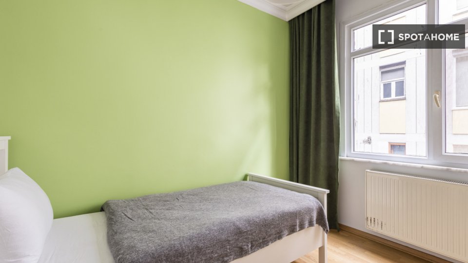 Apartment Istanbul, 1 bed — photo 8