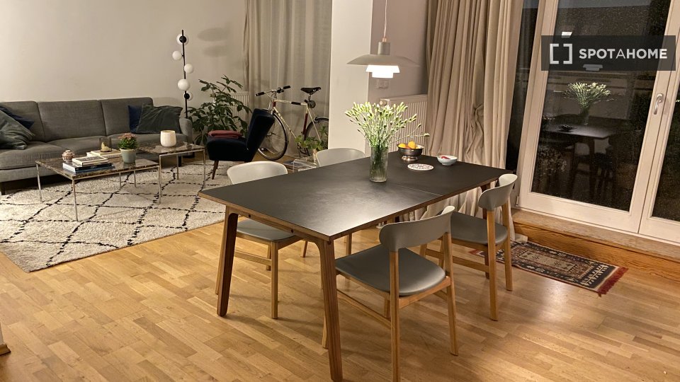 Apartment Berlin, 1 bed, 75m² — photo 4